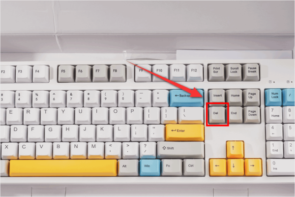 Word表格断开成两部分怎么合并成一个表格？ Microsoft Office 第5张